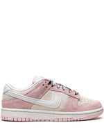 NIKE DUNK LOW LX ''PINK FOAM'' SNEAKERS