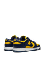 NIKE DUNK LOW RETRO SNEAKERS